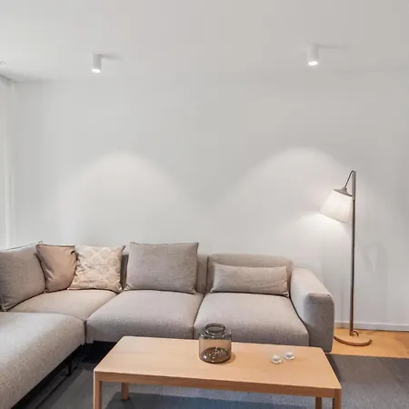 Gezellig Met 4 Slaapkamers Appartement