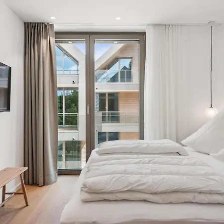 Appartement Gezellig Met 4 Slaapkamers *