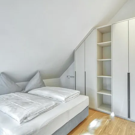 4 Bedroom Cozy In Tossens 아파트 Stick