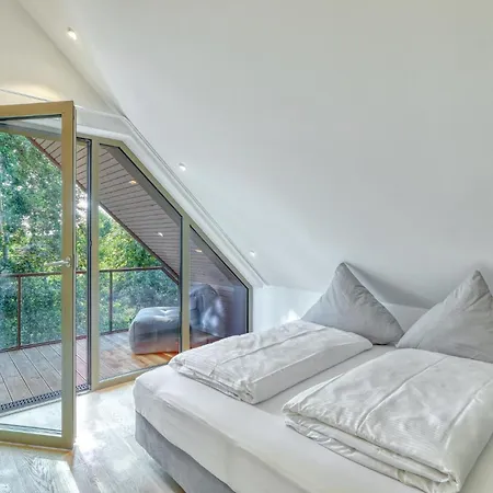 아파트 4 Bedroom Cozy In Tossens *