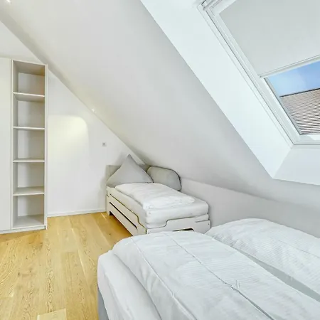 4 Bedroom Cozy In Tossens Stick