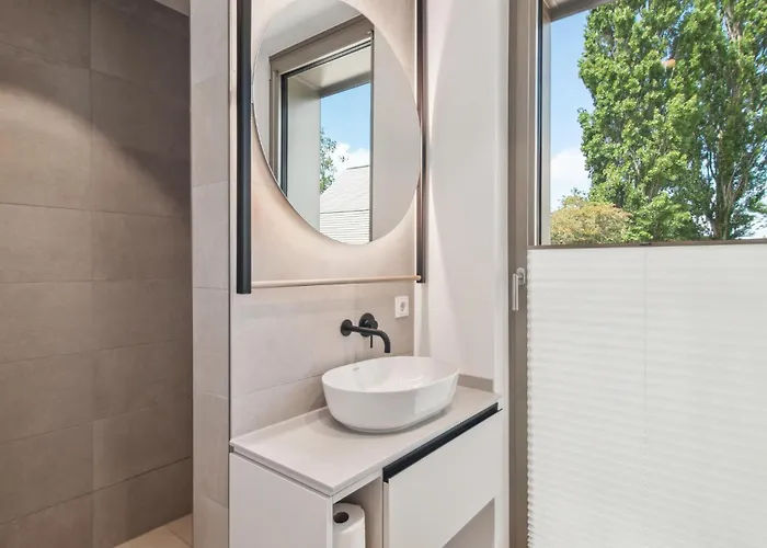 4 Bedroom Cozy In Tossens