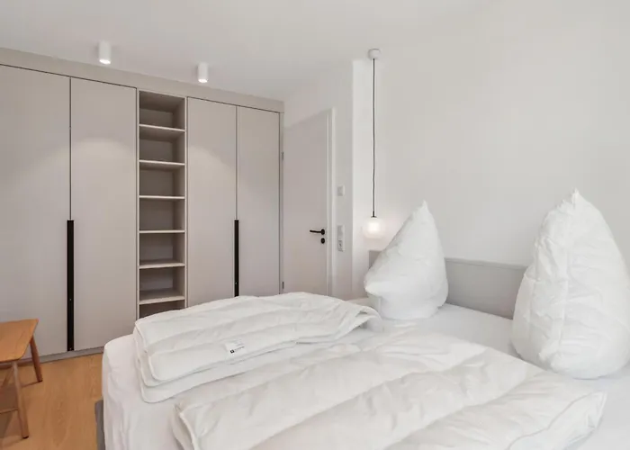 4 Bedroom Cozy In Apartman Tossens